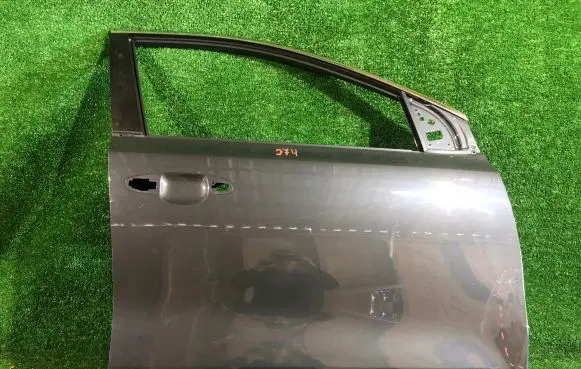 KIA Sportage Front door