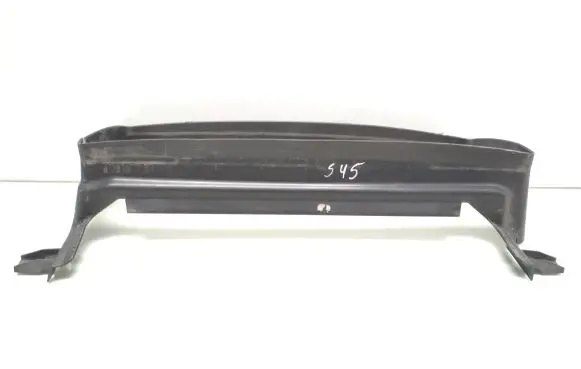 Volvo C30 Intercooler air guide/duct channel 30678474