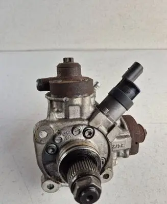 Audi A6 S6 C7 4G Fuel injection high pressure pump 059130755CA 0445010683 09121018