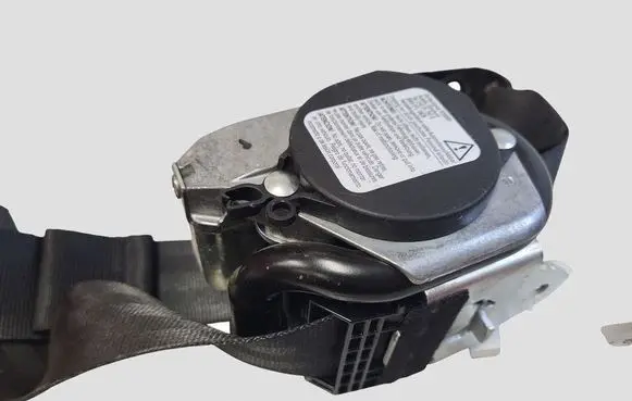 Volvo V40 Rear seatbelt 31292072 619894600