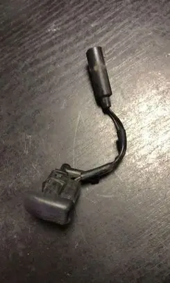 BMW 1 E81 E87 Windshield washer spray nozzle 7110851