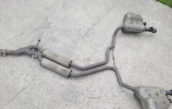 Muffler/silencer
