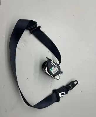 Audi A6 S6 C6 4F Front seatbelt 560738501 008P000 1000068