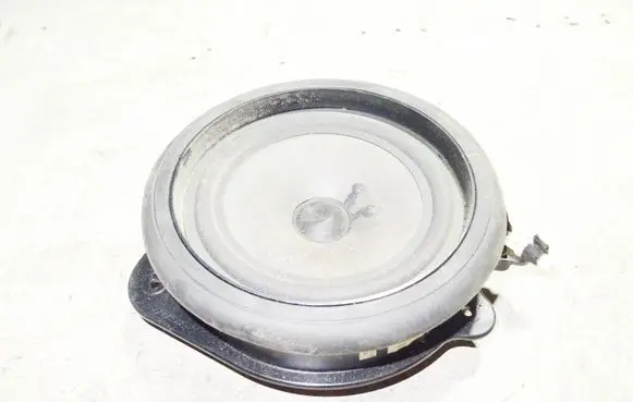 Audi A4 S4 B7 8E 8H Front door speaker 8E0035411B