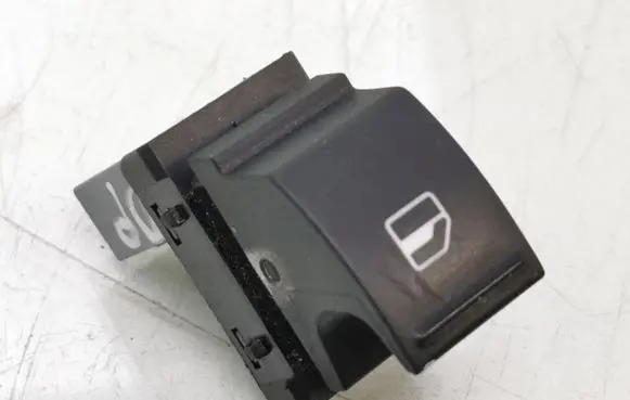 Volkswagen PASSAT B6 Electric window control switch 7L69598558