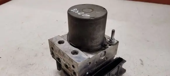 Toyota Avensis T270 ABS Pump 0265251490 4454005100 0265951567