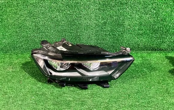 Volkswagen T-Roc Headlight/headlamp 2GA941036H