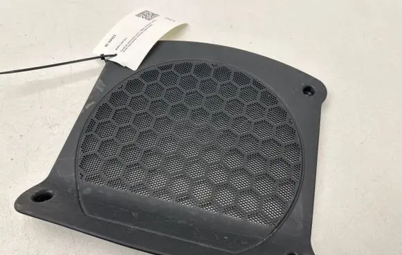 BMW 2 G42 Dash center speaker trim cover 2622658