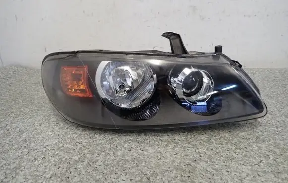 Nissan Almera N16 Headlight/headlamp