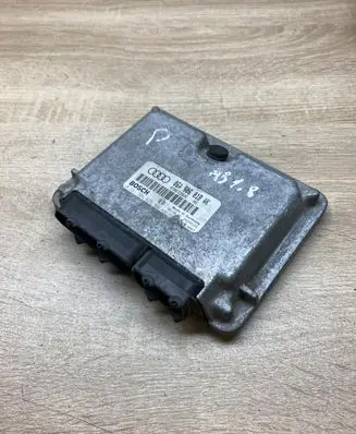 Audi A3 S3 8L Engine control unit/module ECU 06A906018AK 0261204675
