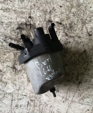 Citroen Berlingo Fuel filter housing 