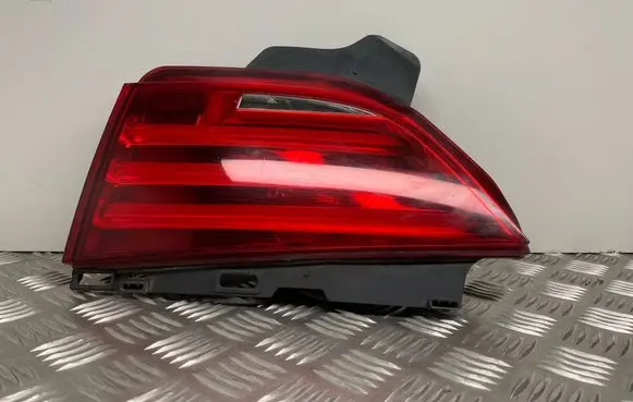 BMW 5 GT F07 Tailgate rear/tail lights 7199638
