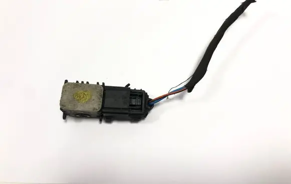 Hyundai Santa Fe Airbag deployment crash/impact sensor 9593028000 07060105 SA3200700