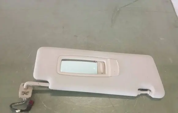 BMW X6 F16 Sun visor