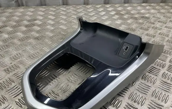Nissan Navara D23 Gear shifter surround trim plastic 96941