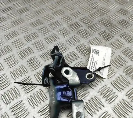 Toyota RAV 4 (XA50) Rear door hinge set 6875020122 6877033050