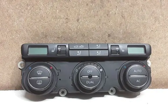 Volkswagen Tiguan Climate control unit 1K0907044DA
