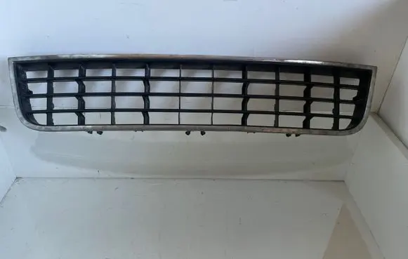 Audi A6 S6 C5 4B Front bumper lower grill 4B0807683L 13074