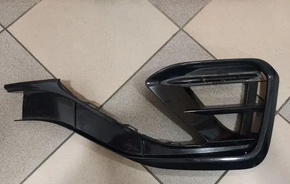 Volkswagen Arteon Front bumper lower grill 3G8853666E