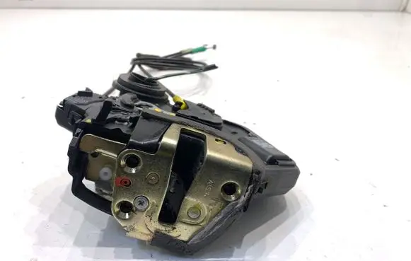 Toyota Corolla E120 E130 Rear door lock
