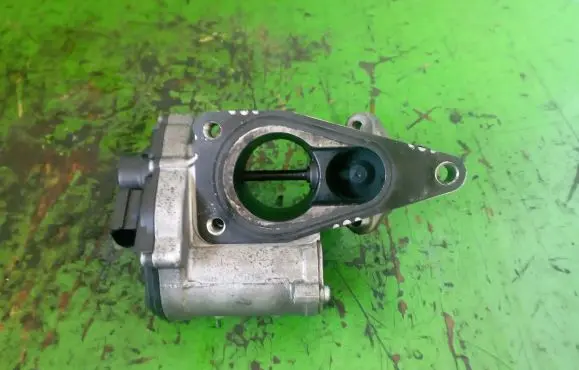 Renault Megane II EGR valve 8200796571