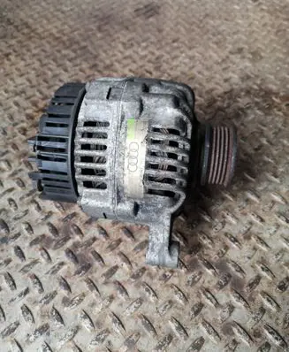 Audi A4 S4 B5 8D Generator/alternator 058503016B