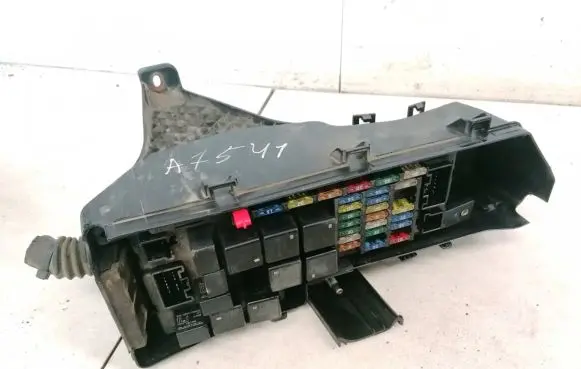 Volvo V70 Fuse box set