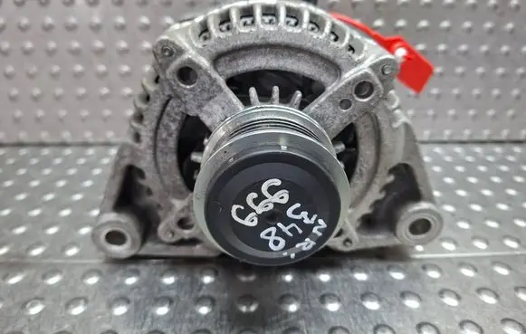 Opel Corsa E Generator/alternator S27624348 13585666