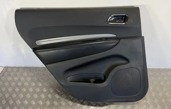Dodge Durango Rear door card panel trim