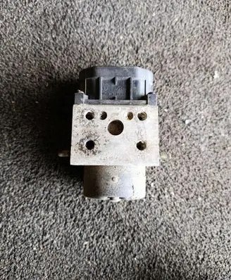 Toyota Avensis T250 ABS Pump 4451005030