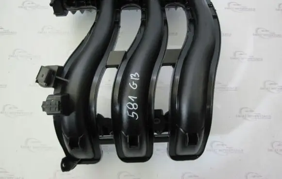 Peugeot 208 Intake manifold 9674560480