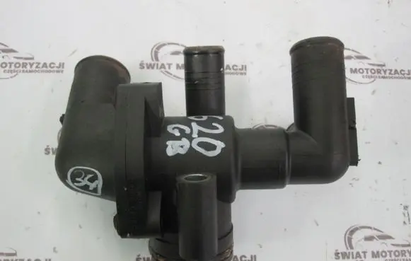 Thermostat/thermostat housing