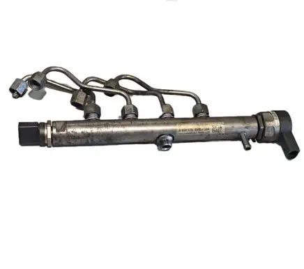 Mercedes-Benz Vito Viano W447 Fuel main line pipe A6540700195 A6540780149