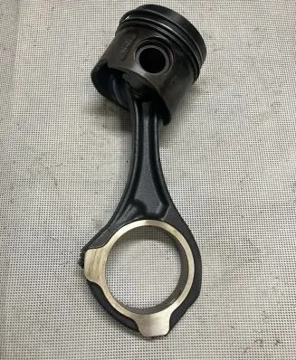 Mercedes-Benz GLE (W166 - C292) Piston with connecting rod 8370B