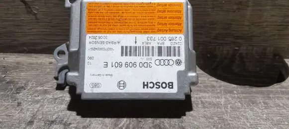 Volkswagen Phaeton Airbag control unit/module 3D0909601E 0285001733