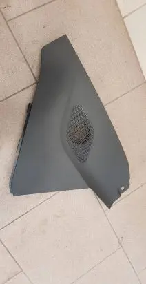 Dacia Sandero III Dashboard lower bottom trim panel 689217702R MP8472