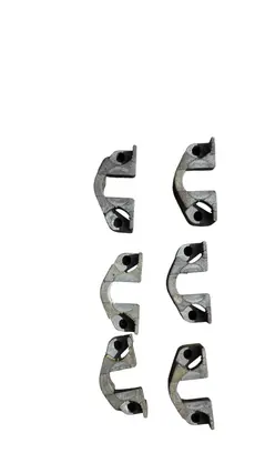 BMW 7 E65 E66 Fuel Injector clamp holder 