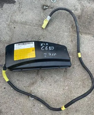 KIA Ceed Seat airbag