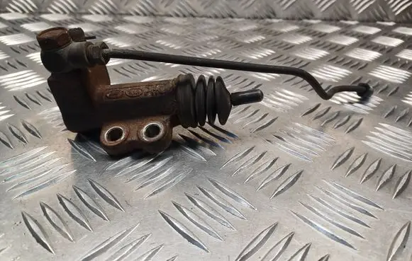 KIA Ceed Clutch master cylinder 