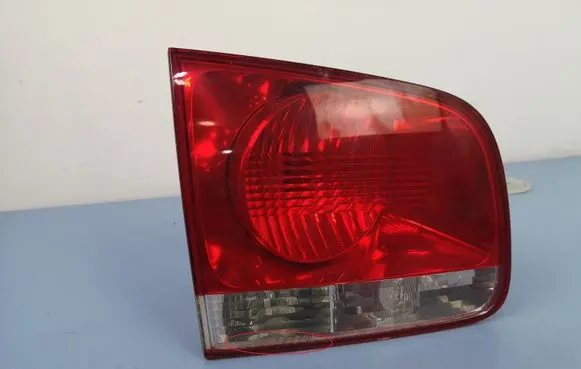 Volkswagen Touareg I Tailgate rear/tail lights 7L6945093H 7L6945093F 7L6945093R