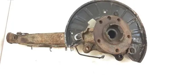 Volkswagen Touareg I Front wheel hub