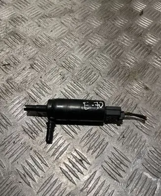 BMW X5 E70 Headlight washer pump 721779202