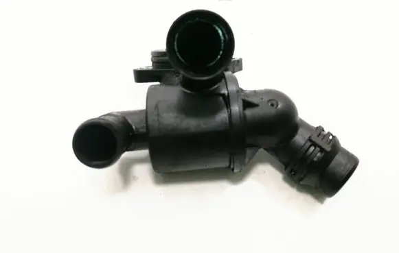 Audi A4 S4 B8 8K Engine coolant pipe/hose 03L121111AD