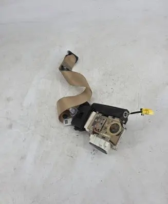 Mercedes-Benz ML W164 Front seatbelt A1648600385