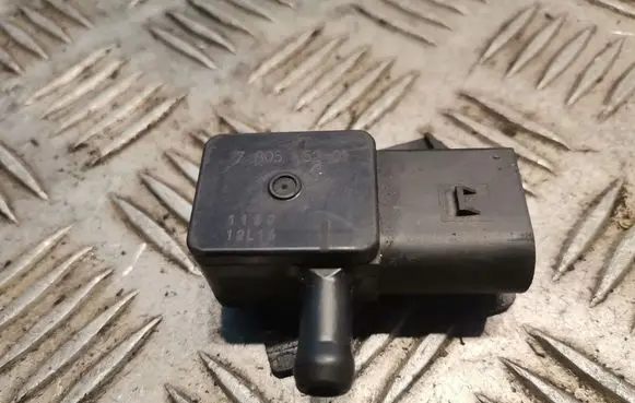 BMW 5 E60 E61 Exhaust gas pressure sensor 7805152