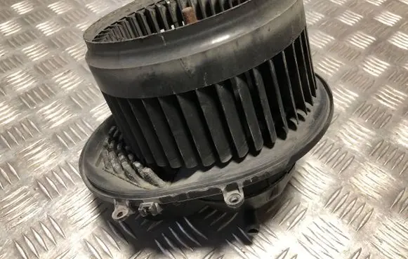 Volvo V70 Heater fan/blower 28417