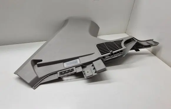 BMW X3 F25 (D)pillar trim (top) 7228139