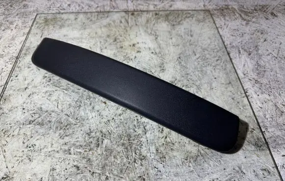 Ford Focus C-MAX Front bumper splitter molding 3M51R17E909