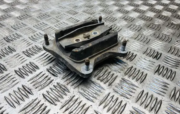 Audi A6 S6 C6 4F Gearbox mount NH1040F1