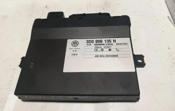 Volkswagen Touareg I Other control units/modules 3D0909135N 5WK47021 5WK48825
